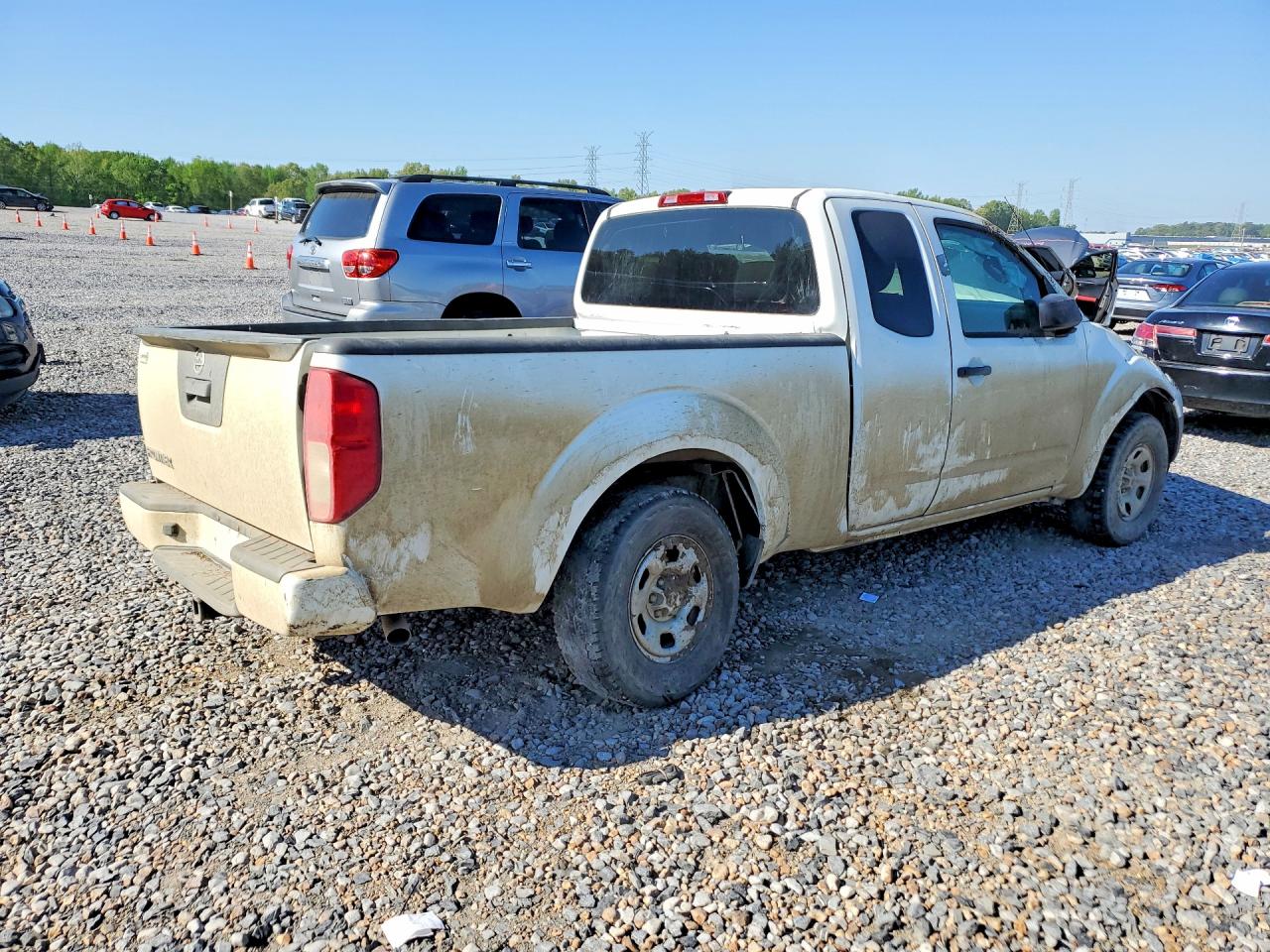 2019 NISSAN FRONTIER S photo 5