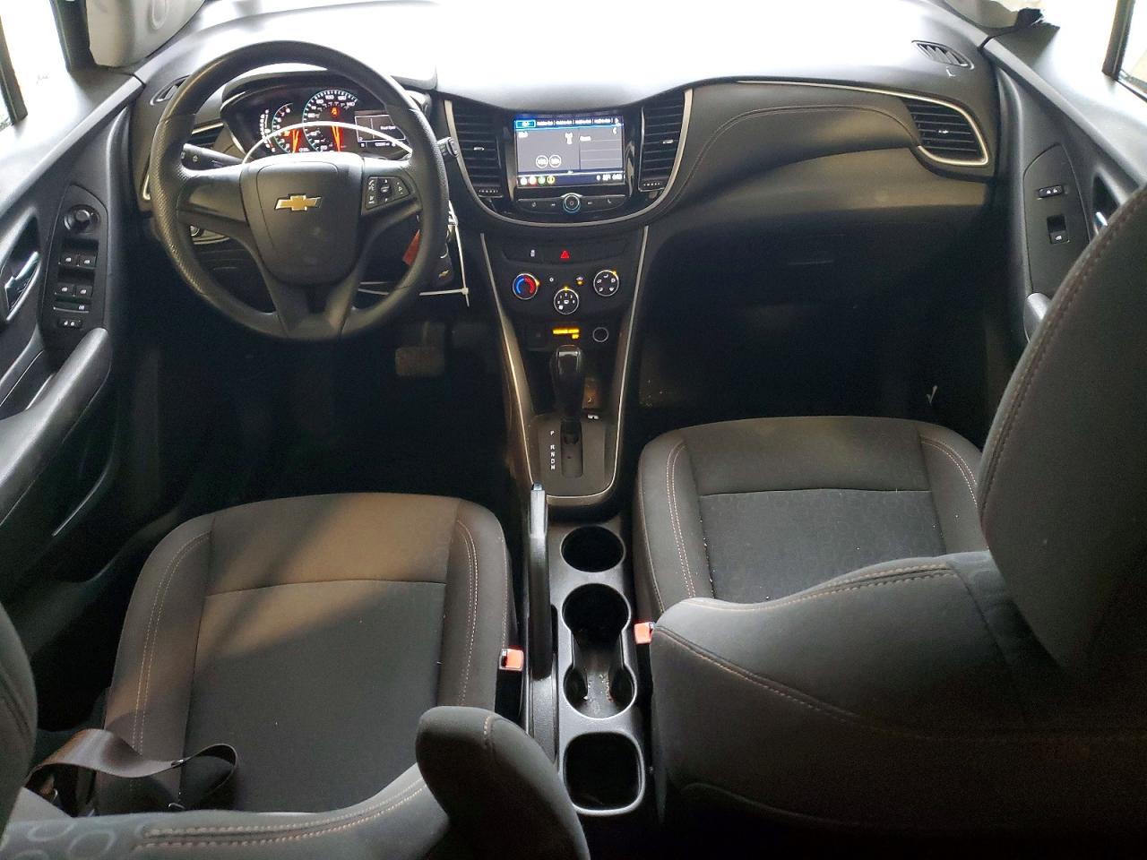 2018 CHEVROLET TRAX LS photo 22