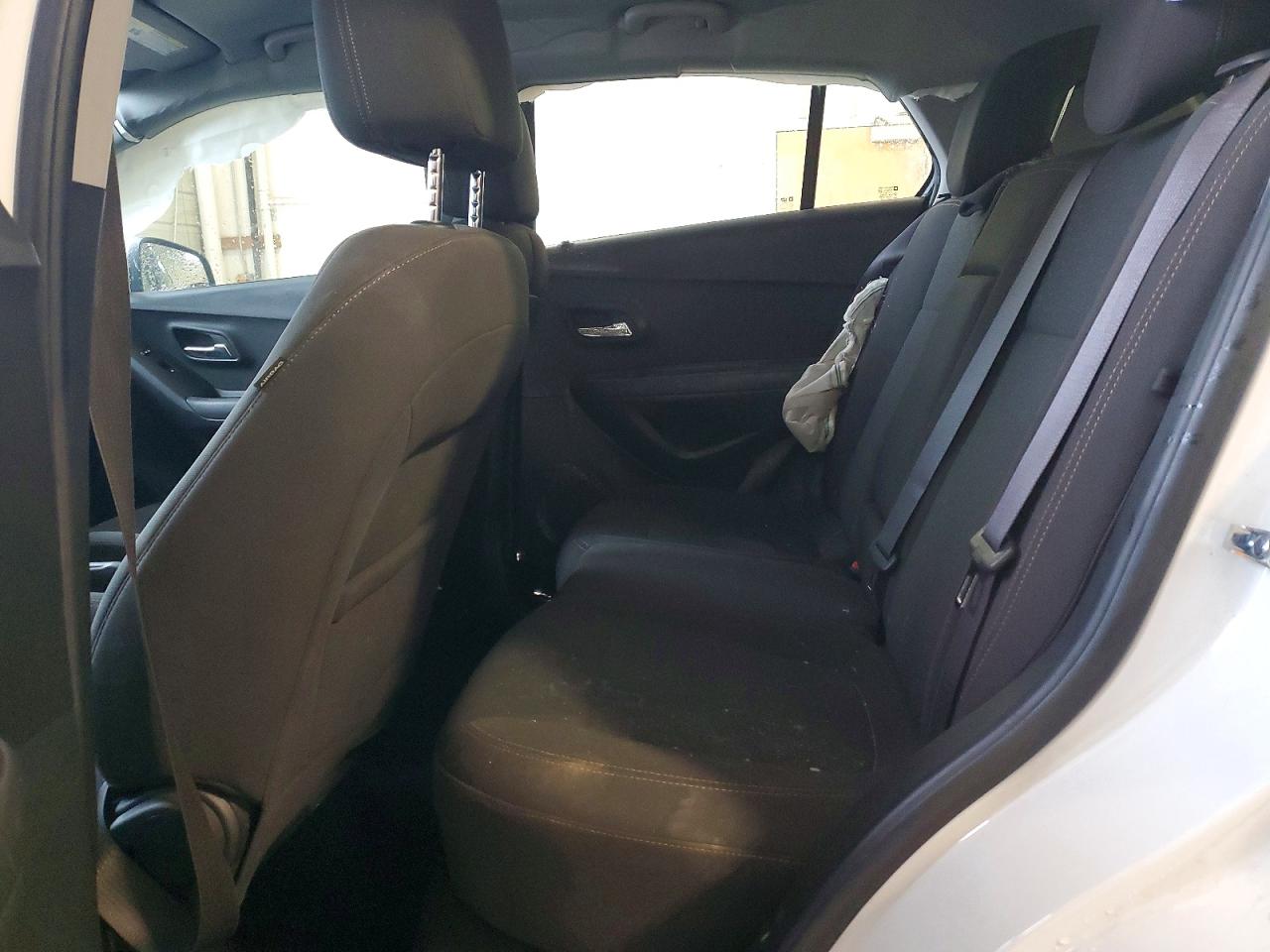 2018 CHEVROLET TRAX LS photo 31