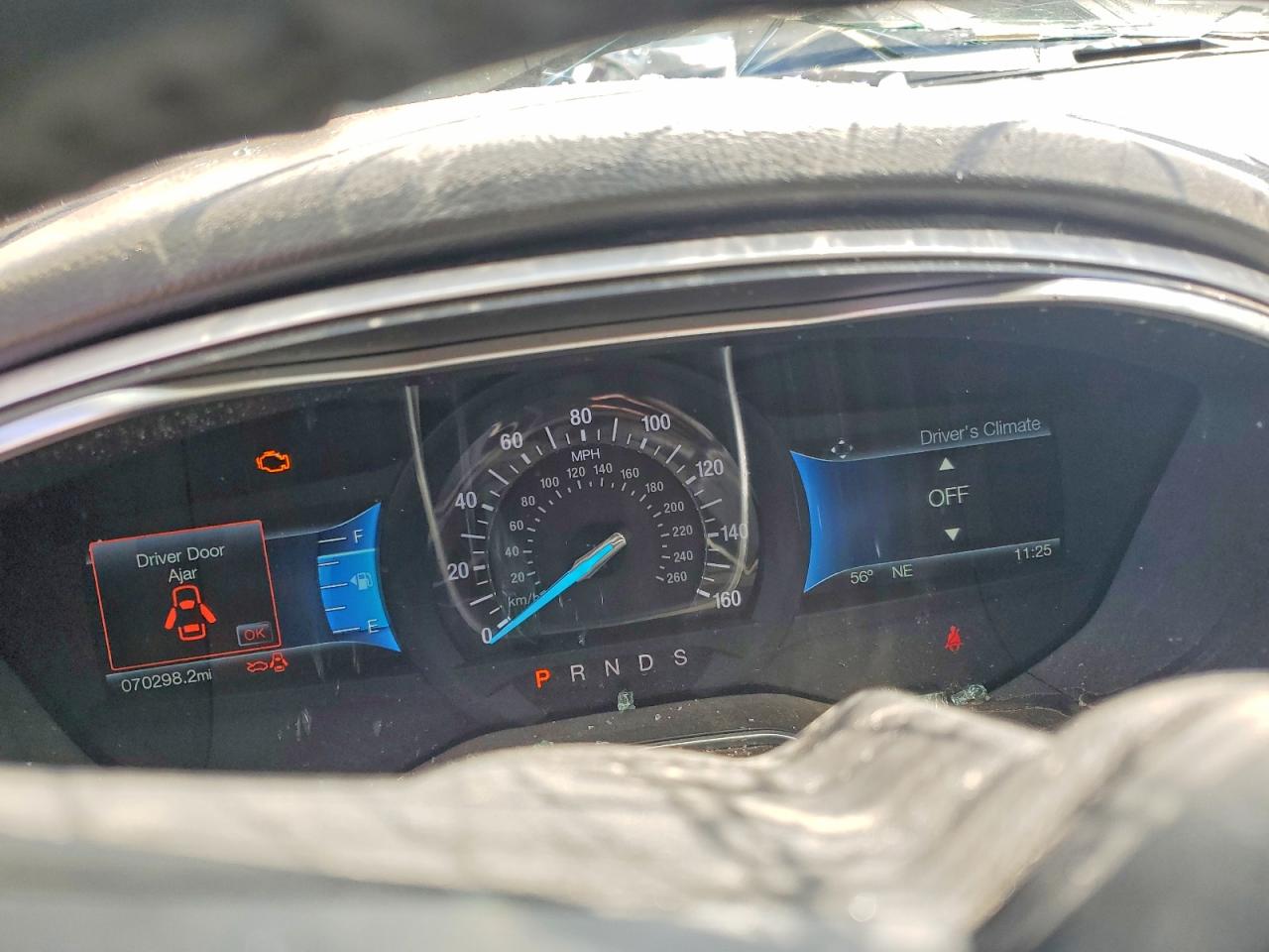 2015 FORD FUSION SE photo 17