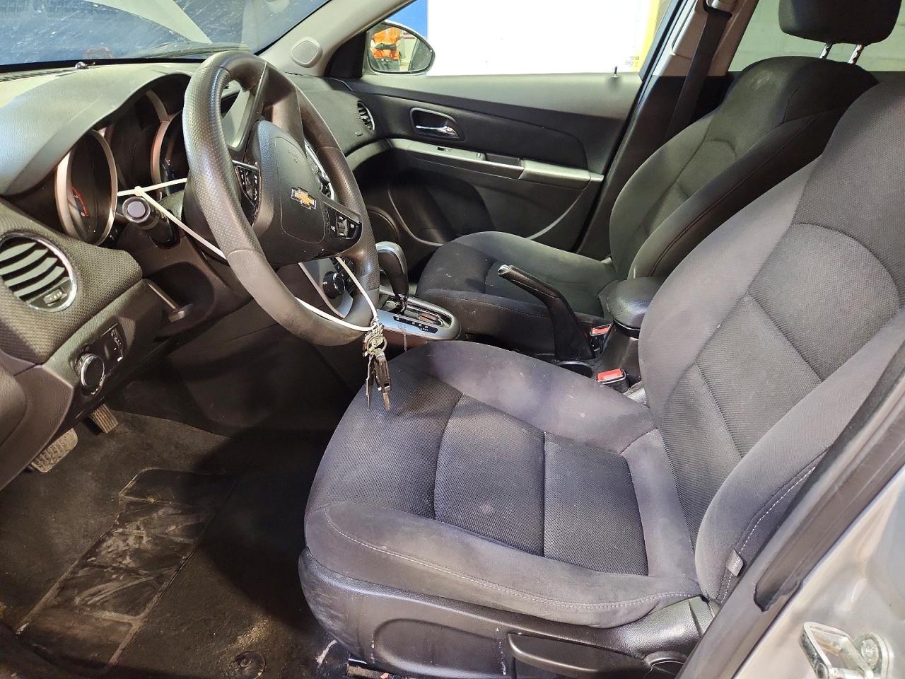 2015 CHEVROLET CRUZE LT photo 13