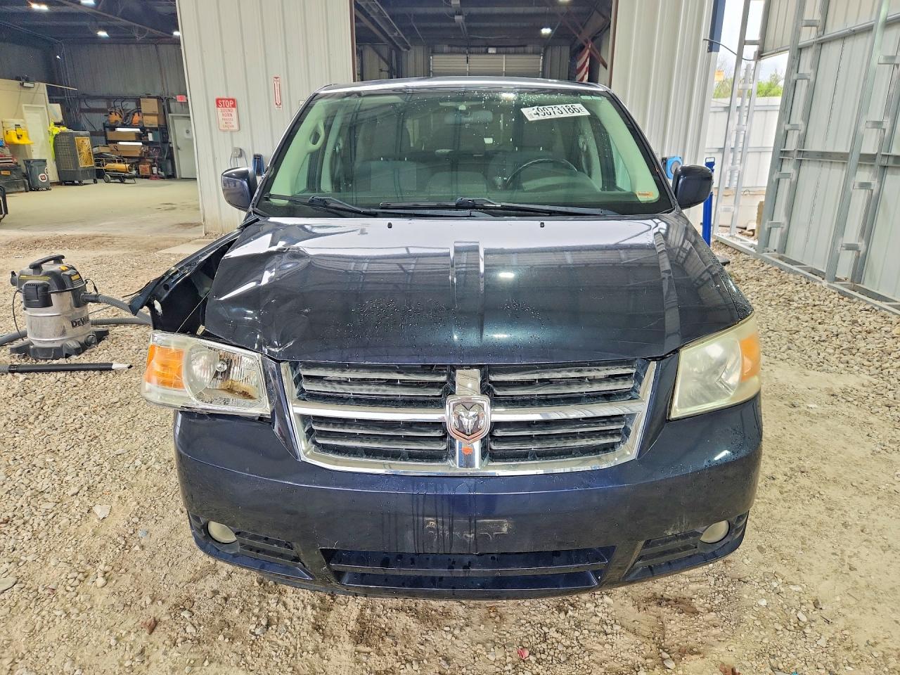 2008 DODGE GRAND CARAVAN SXT photo 9