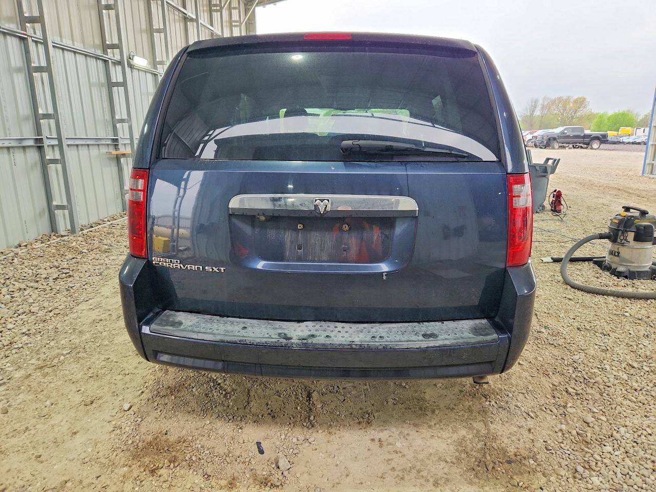 2008 DODGE GRAND CARAVAN SXT photo 11