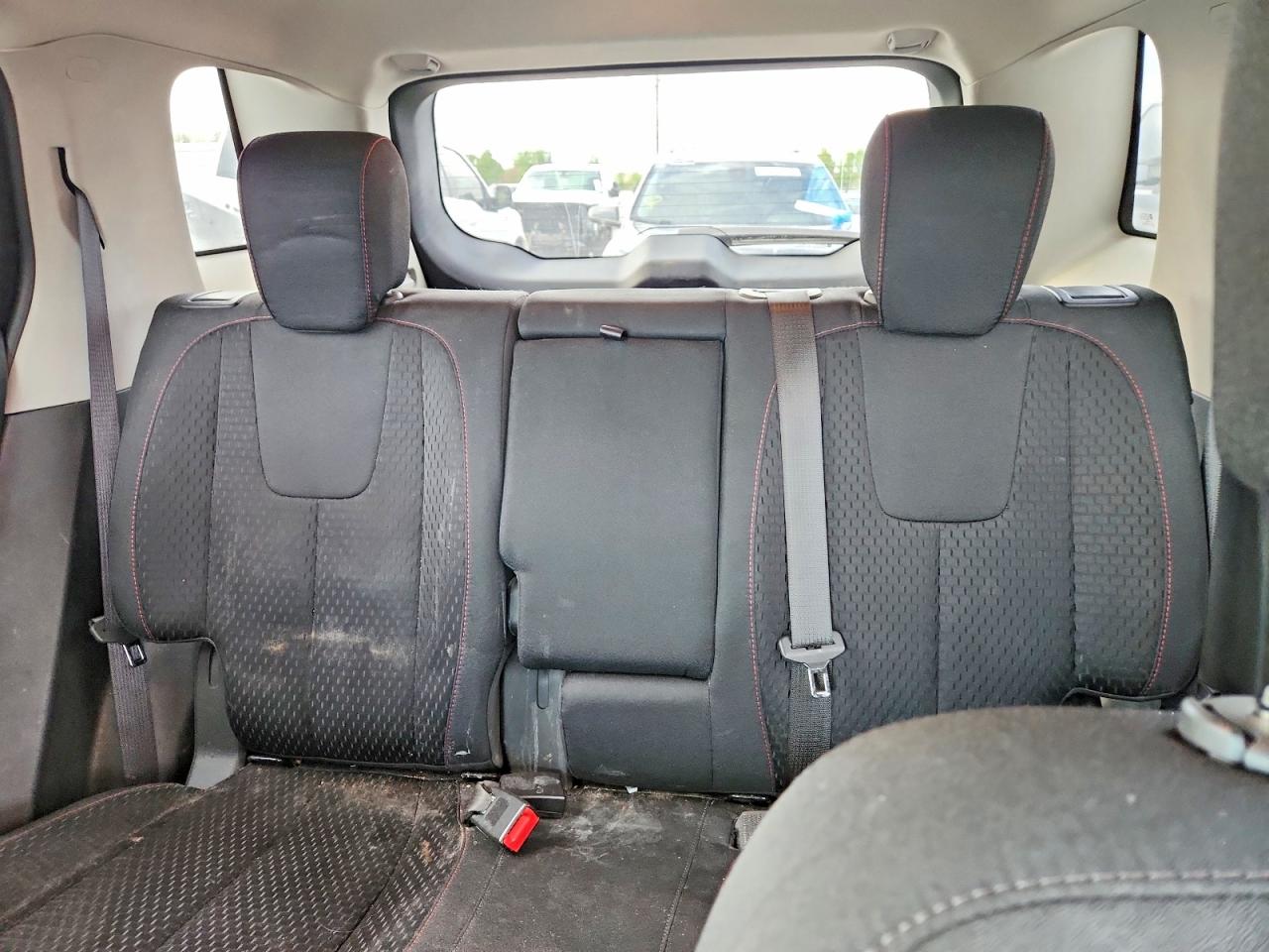 2015 GMC TERRAIN SLE photo 10