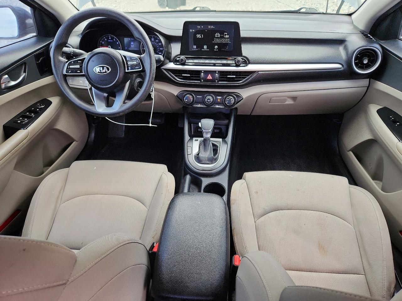 2020 KIA FORTE LXS photo 22