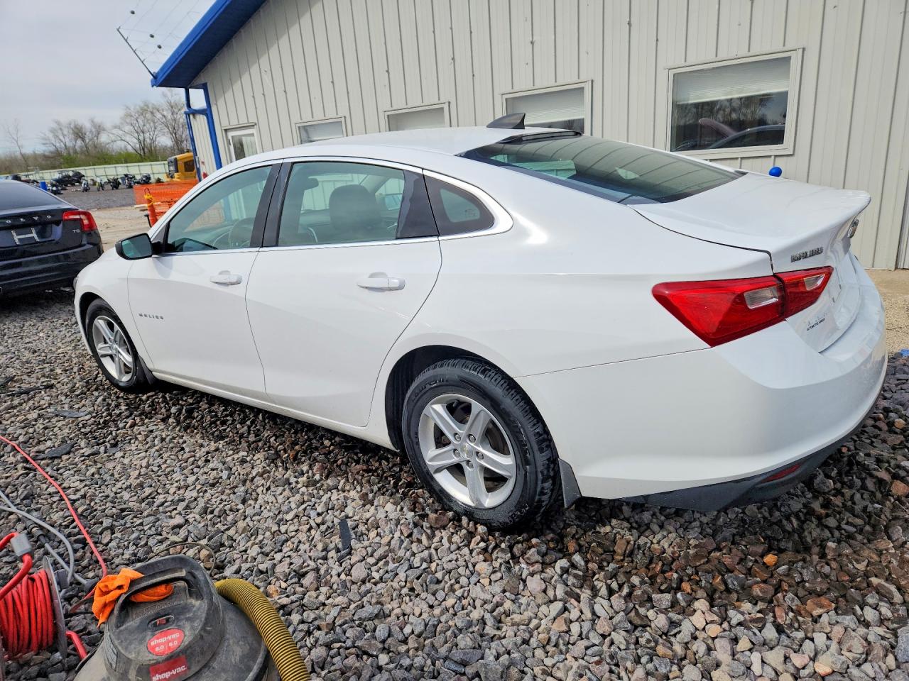 2020 CHEVROLET MALIBU LS photo 3