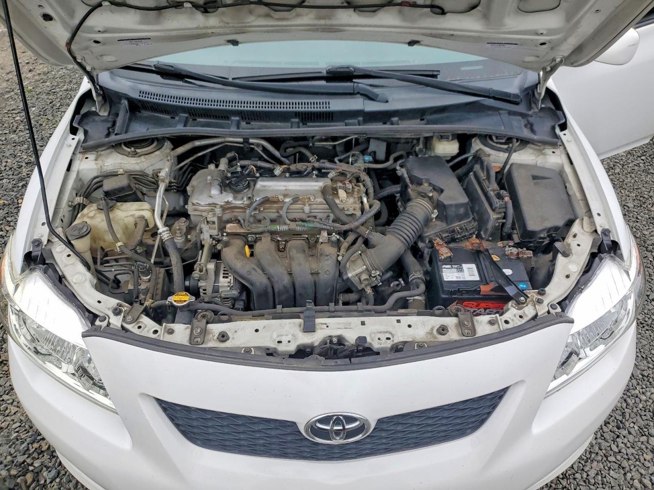 2010 TOYOTA COROLLA LE photo 21