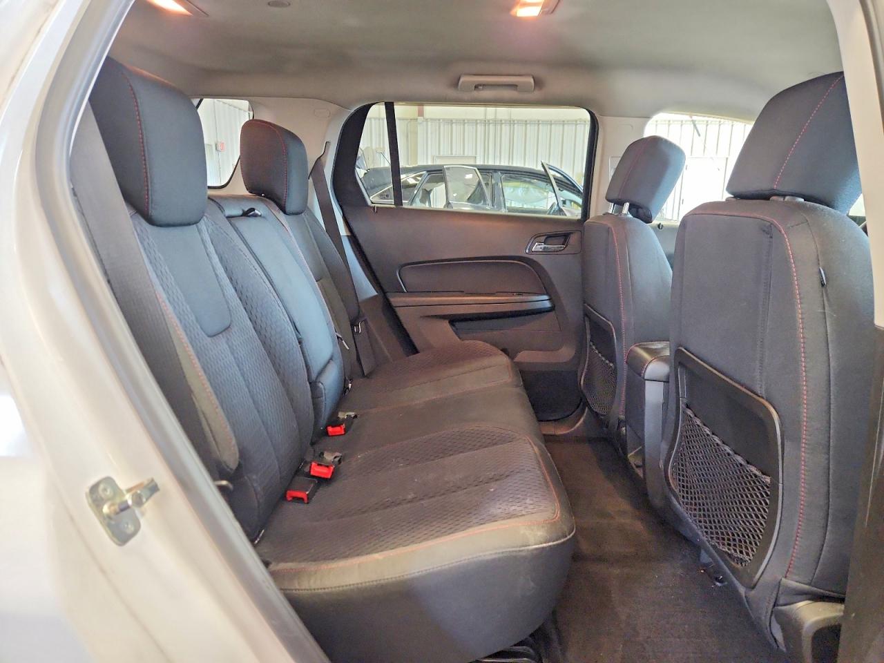 2011 GMC TERRAIN SLE photo 31