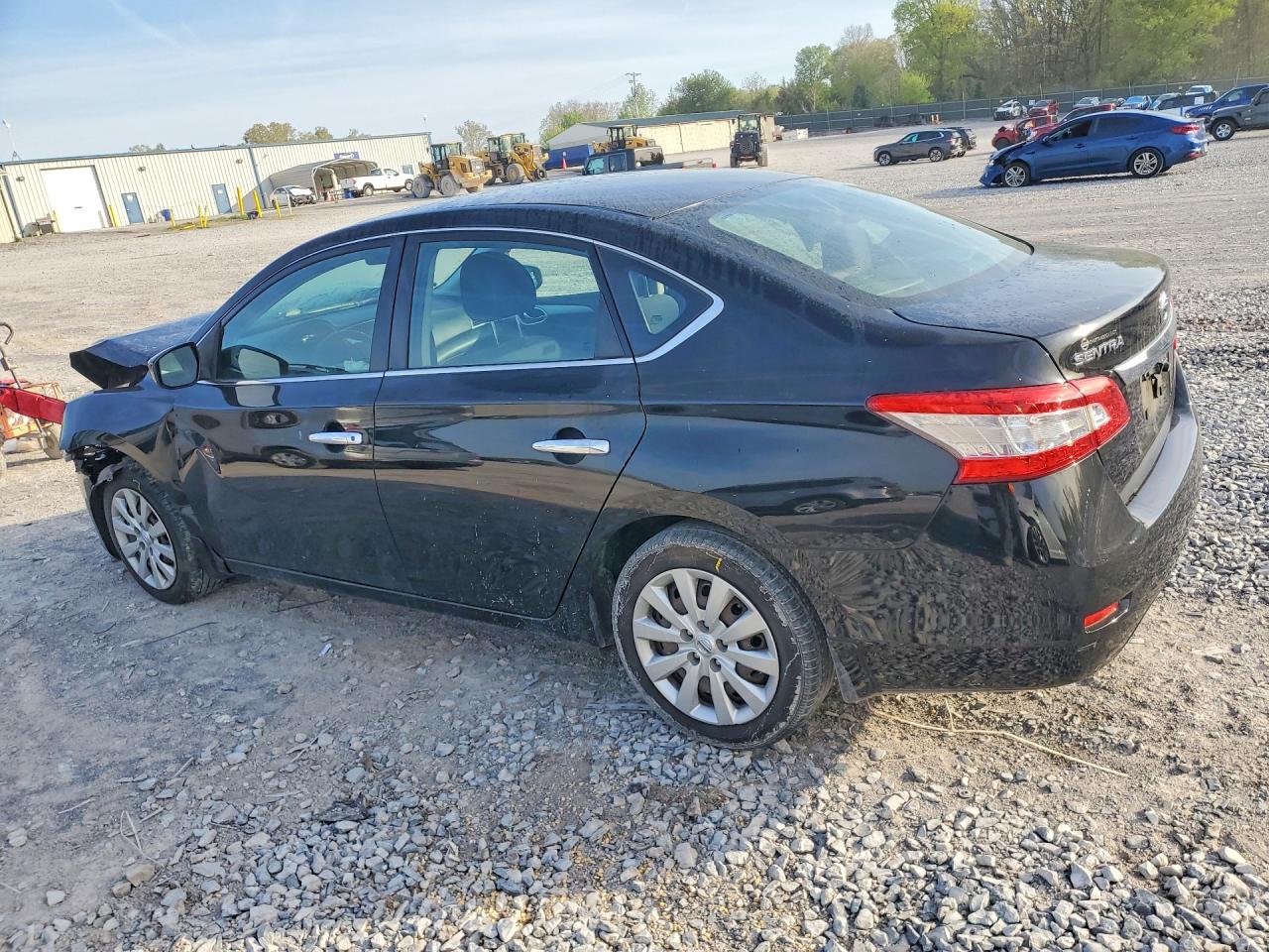 2015 NISSAN SENTRA S photo 4