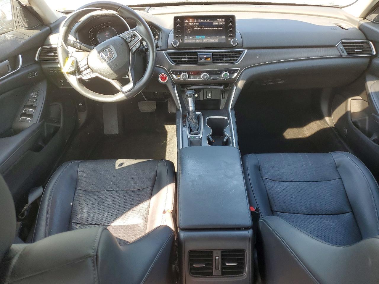 2018 HONDA ACCORD TOURING photo 8