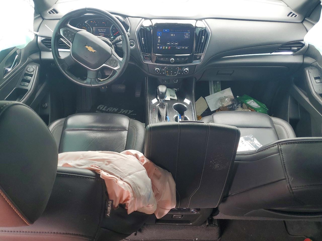 2023 CHEVROLET TRAVERSE LT photo 22