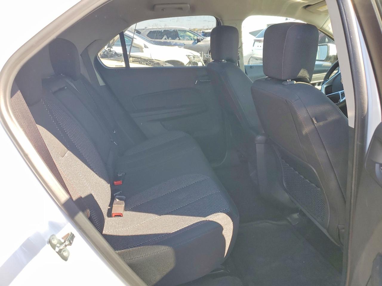 2017 CHEVROLET EQUINOX LT photo 10