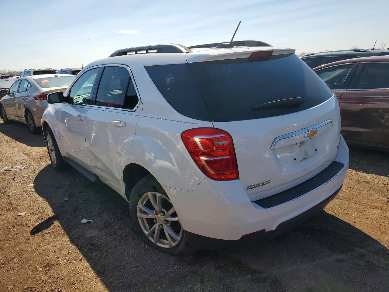 2017 CHEVROLET EQUINOX LT photo 2
