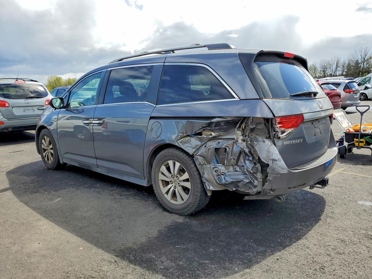 2014 HONDA ODYSSEY EXL photo 4