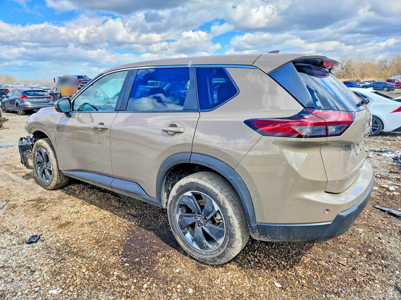 2025 NISSAN ROGUE SV photo 4