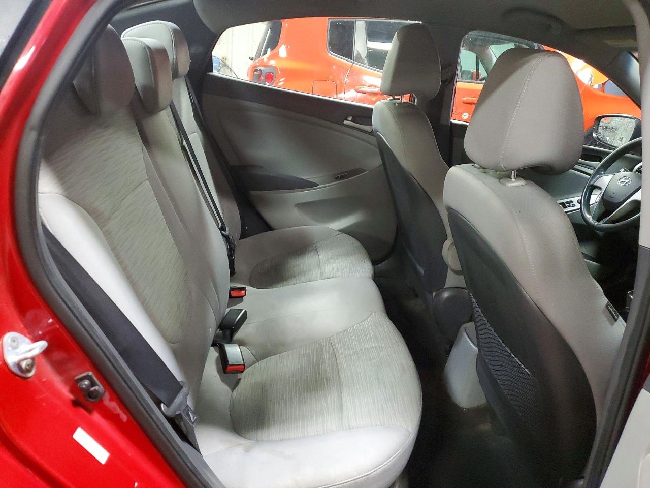2017 HYUNDAI ACCENT SE photo 10