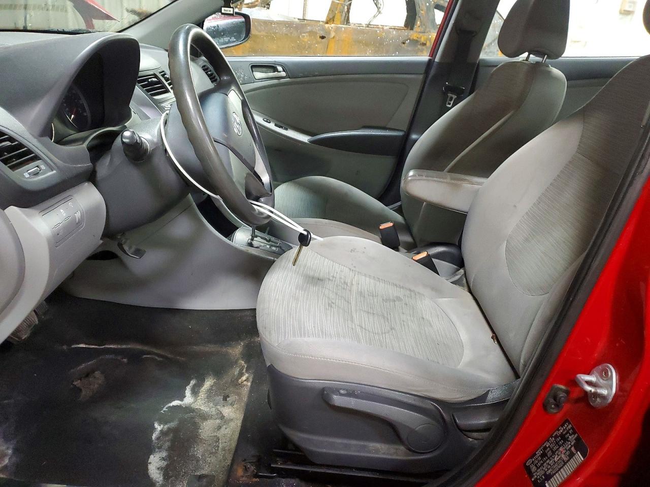 2017 HYUNDAI ACCENT SE photo 7