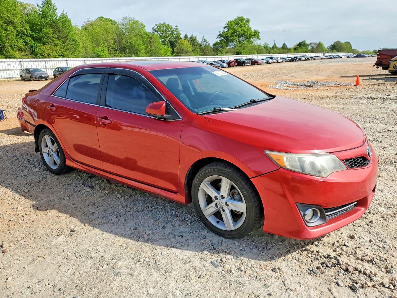 2012 TOYOTA CAMRY SE photo 7