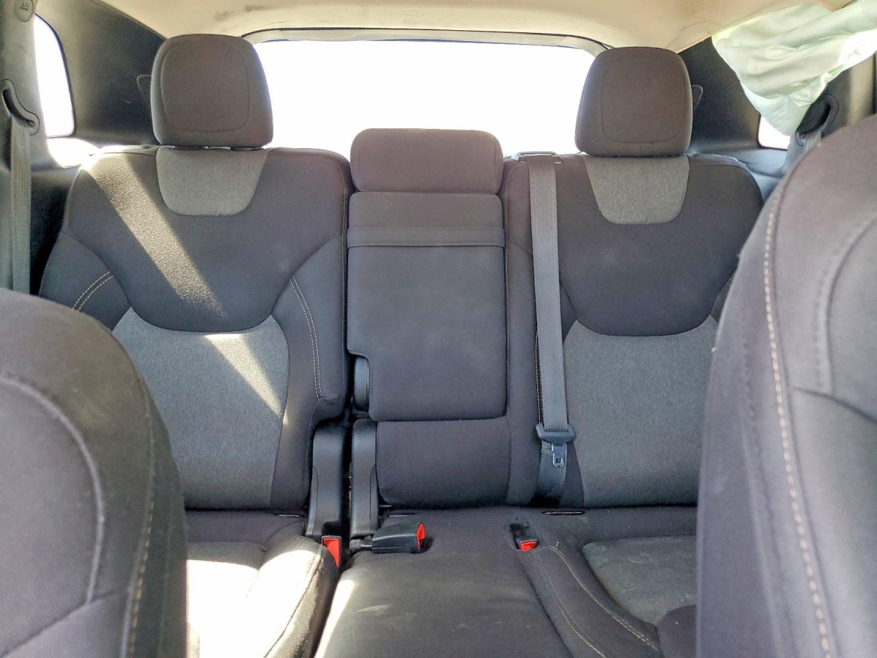 2018 JEEP CHEROKEE LATITUDE photo 19