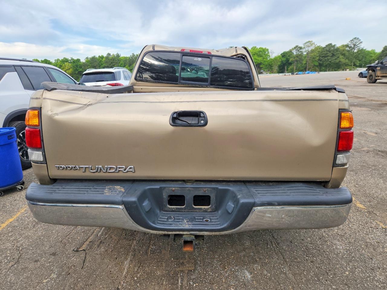 2002 TOYOTA TUNDRA SR5 photo 11