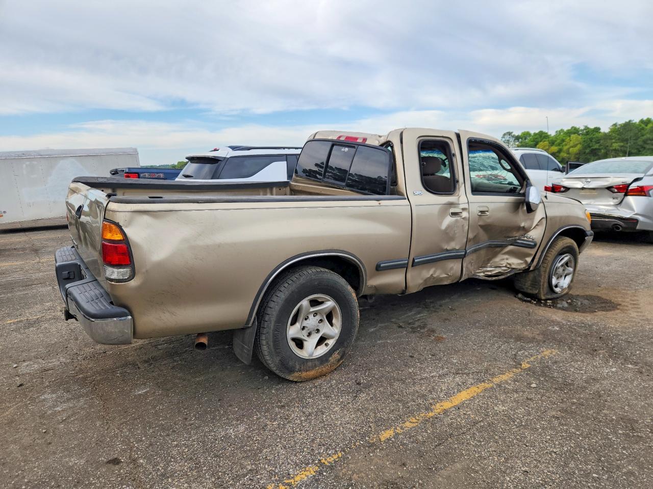 2002 TOYOTA TUNDRA SR5 photo 5