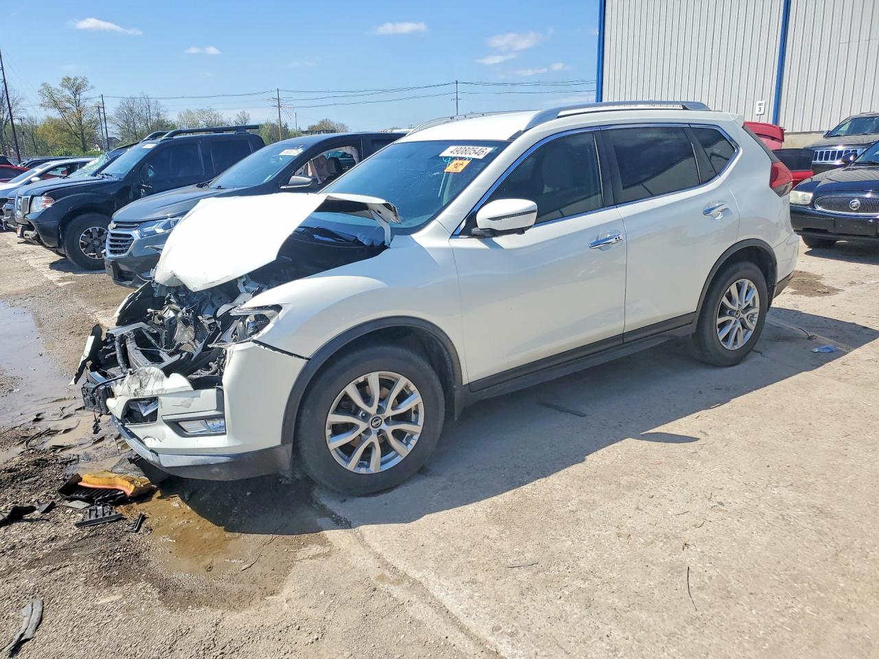 2017 NISSAN ROGUE