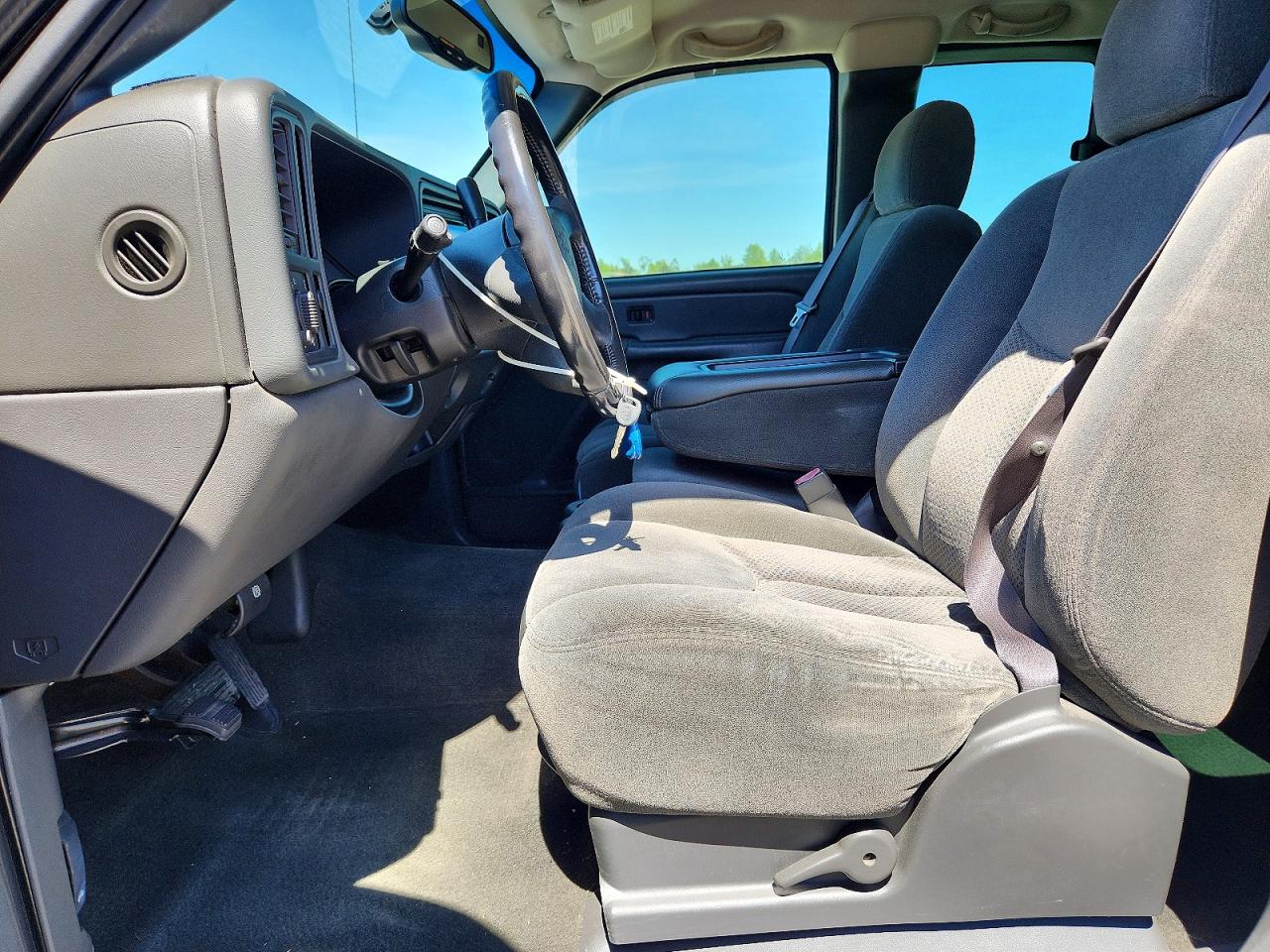 2004 CHEVROLET SILVERADO C1500 photo 19