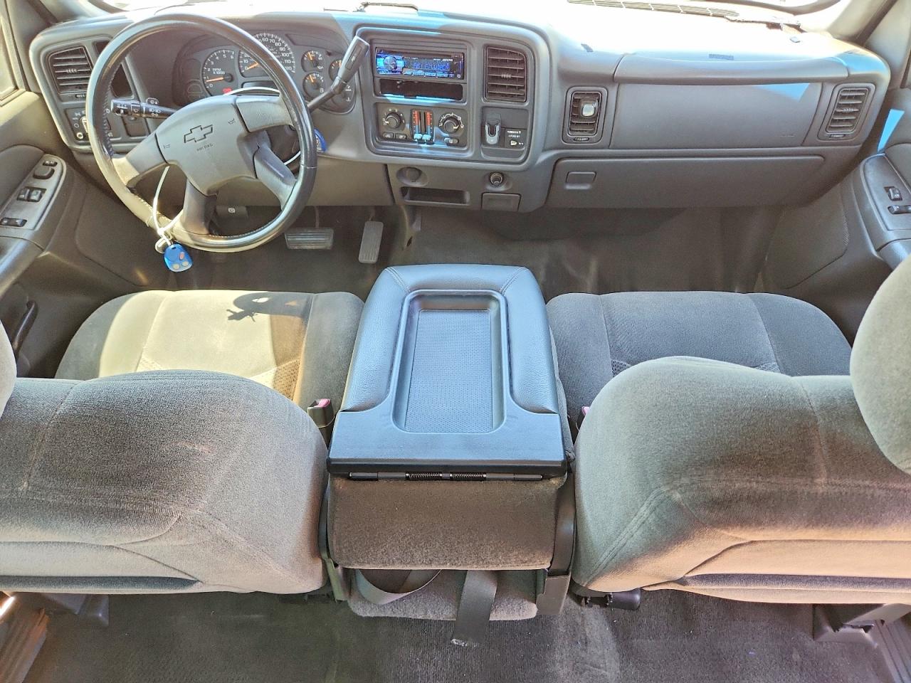 2004 CHEVROLET SILVERADO C1500 photo 22