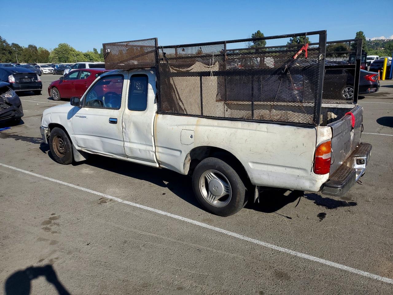 1997 TOYOTA TACOMA BASE photo 4
