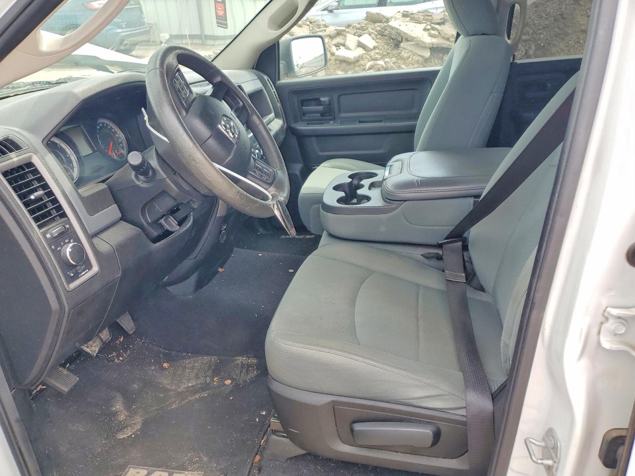 2019 RAM 1500 CLASSIC TRADESMAN photo 13