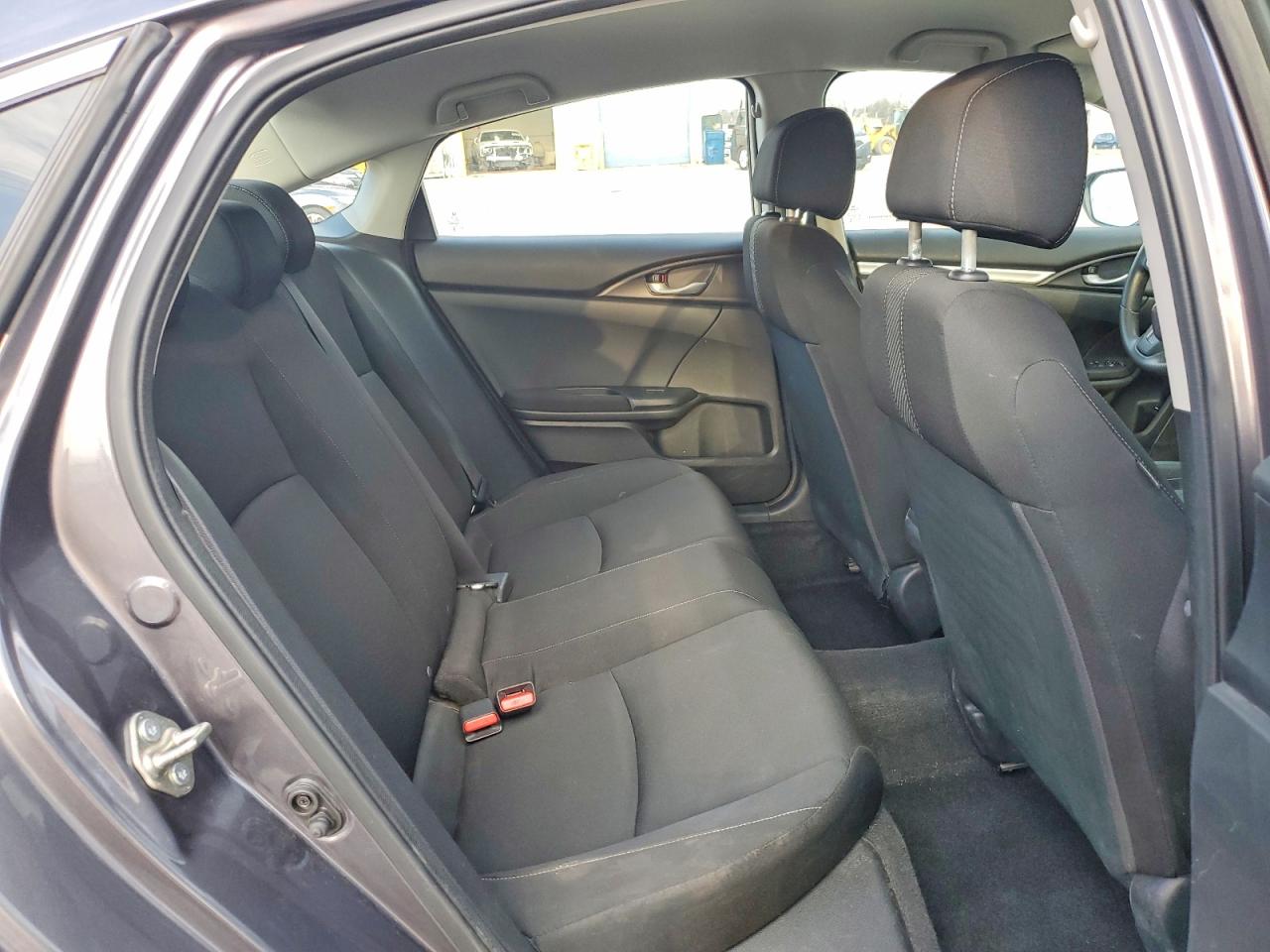 2016 HONDA CIVIC LX photo 19