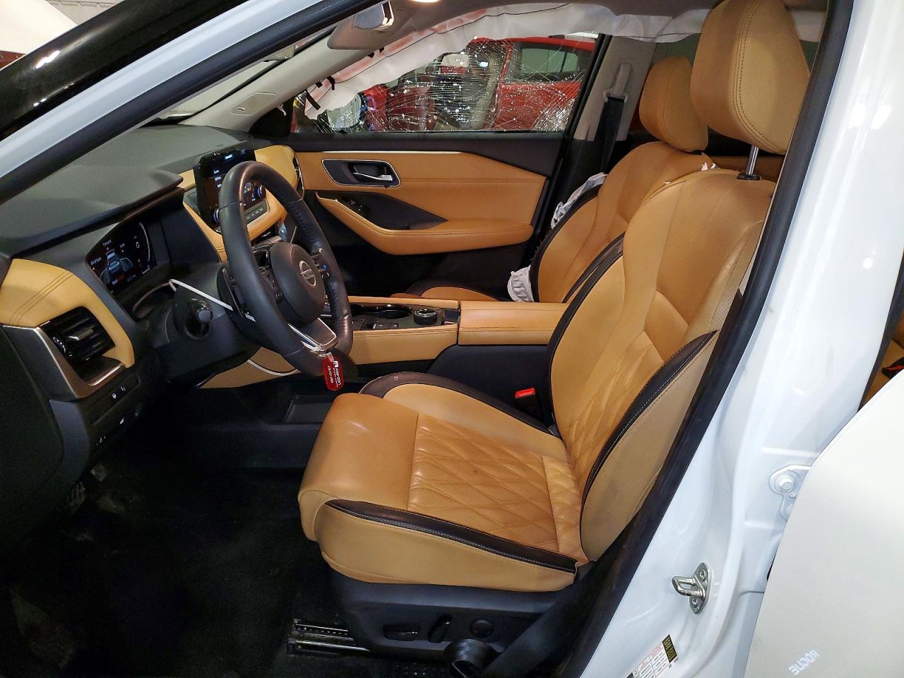 2021 NISSAN ROGUE PLATINUM photo 7