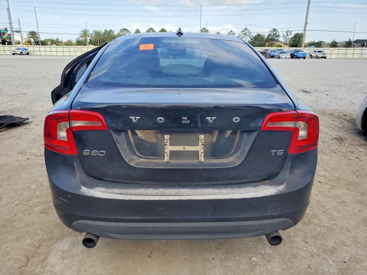 2012 VOLVO S60 T5 photo 11