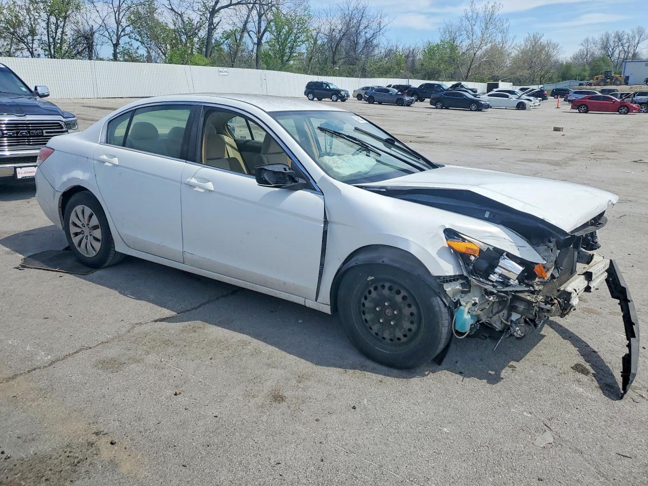 2009 HONDA ACCORD LX photo 10