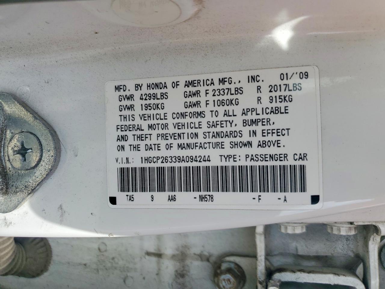 2009 HONDA ACCORD LX photo 34