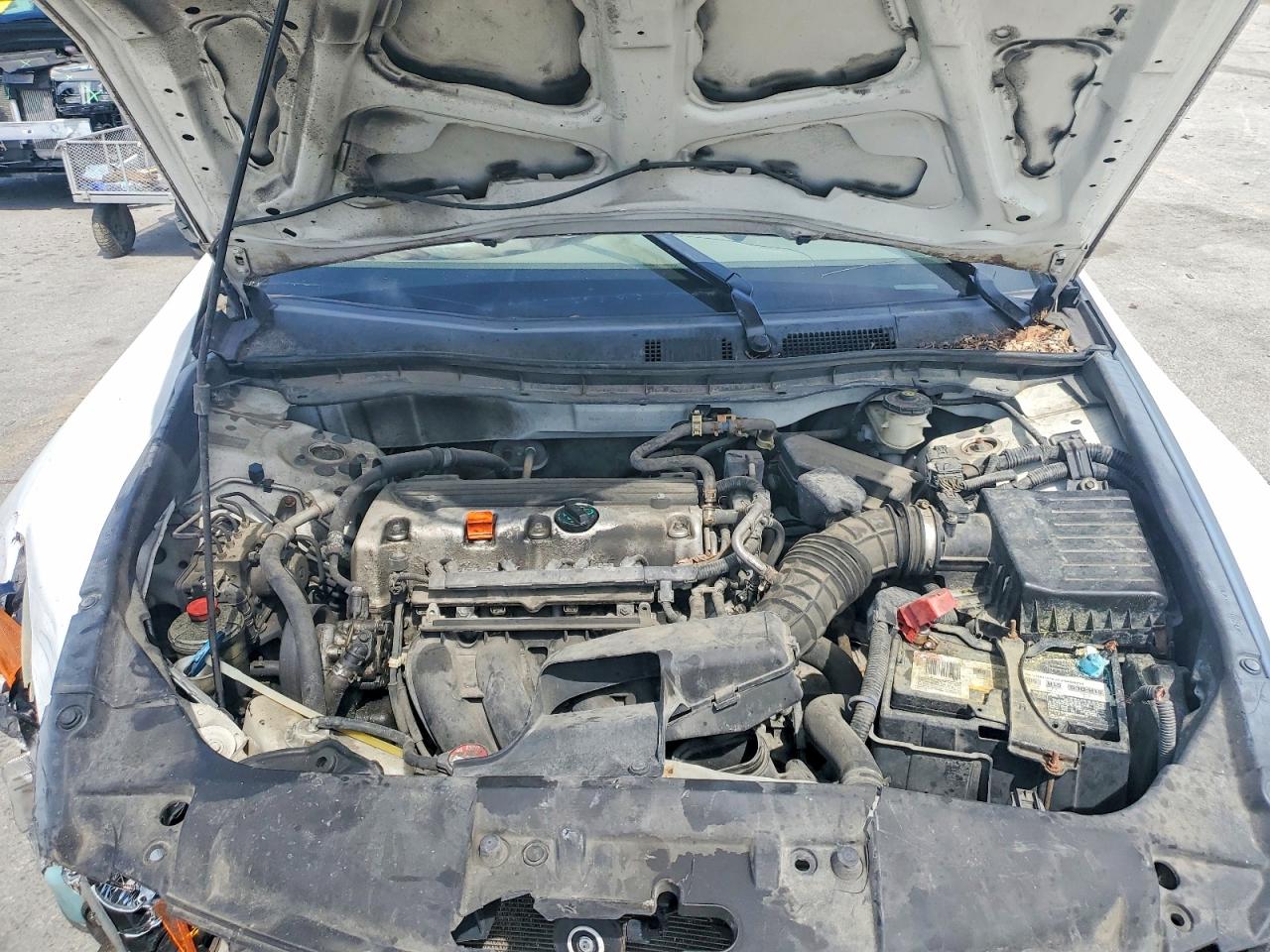 2009 HONDA ACCORD LX photo 31