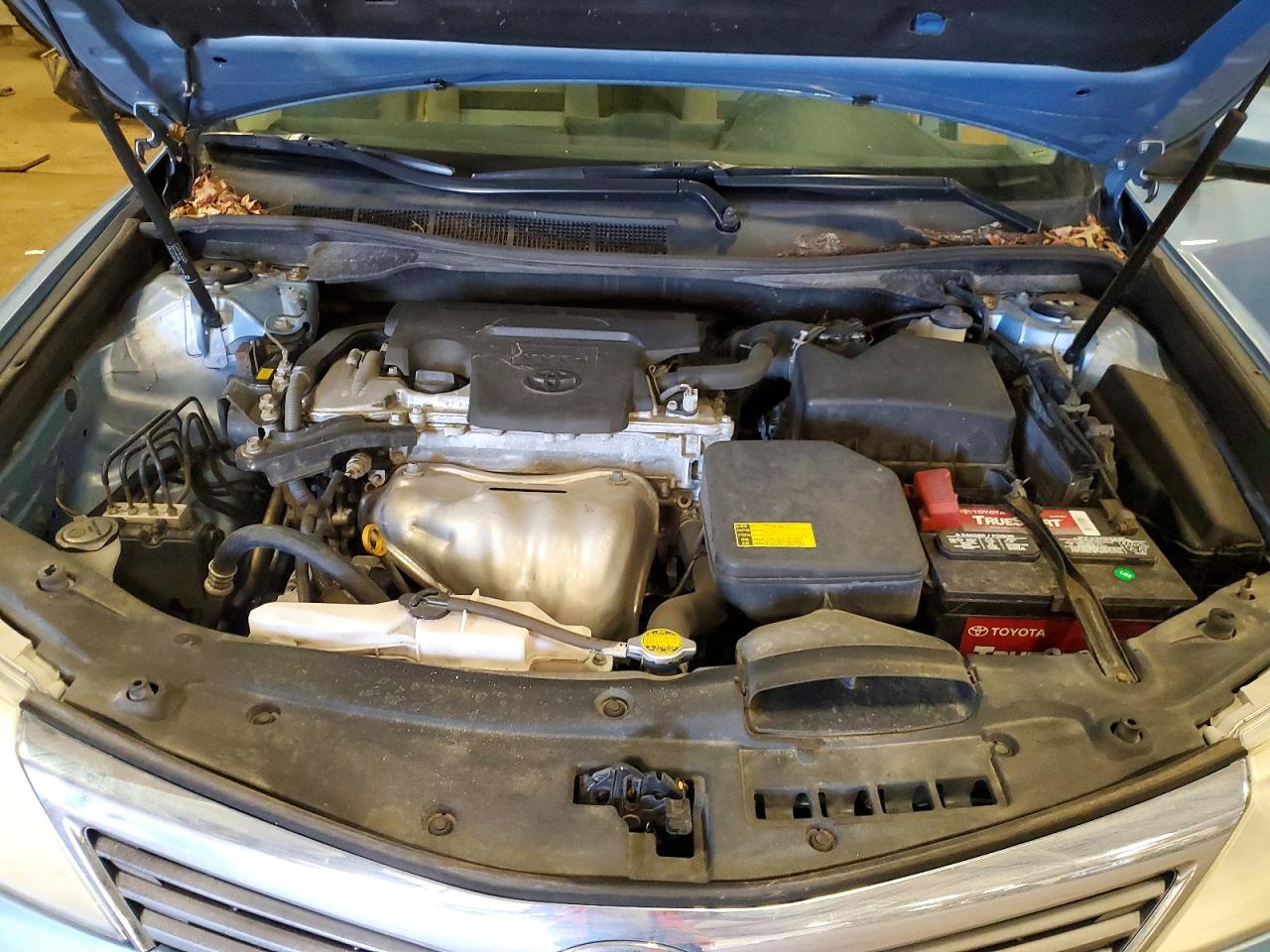 2012 TOYOTA CAMRY L photo 31