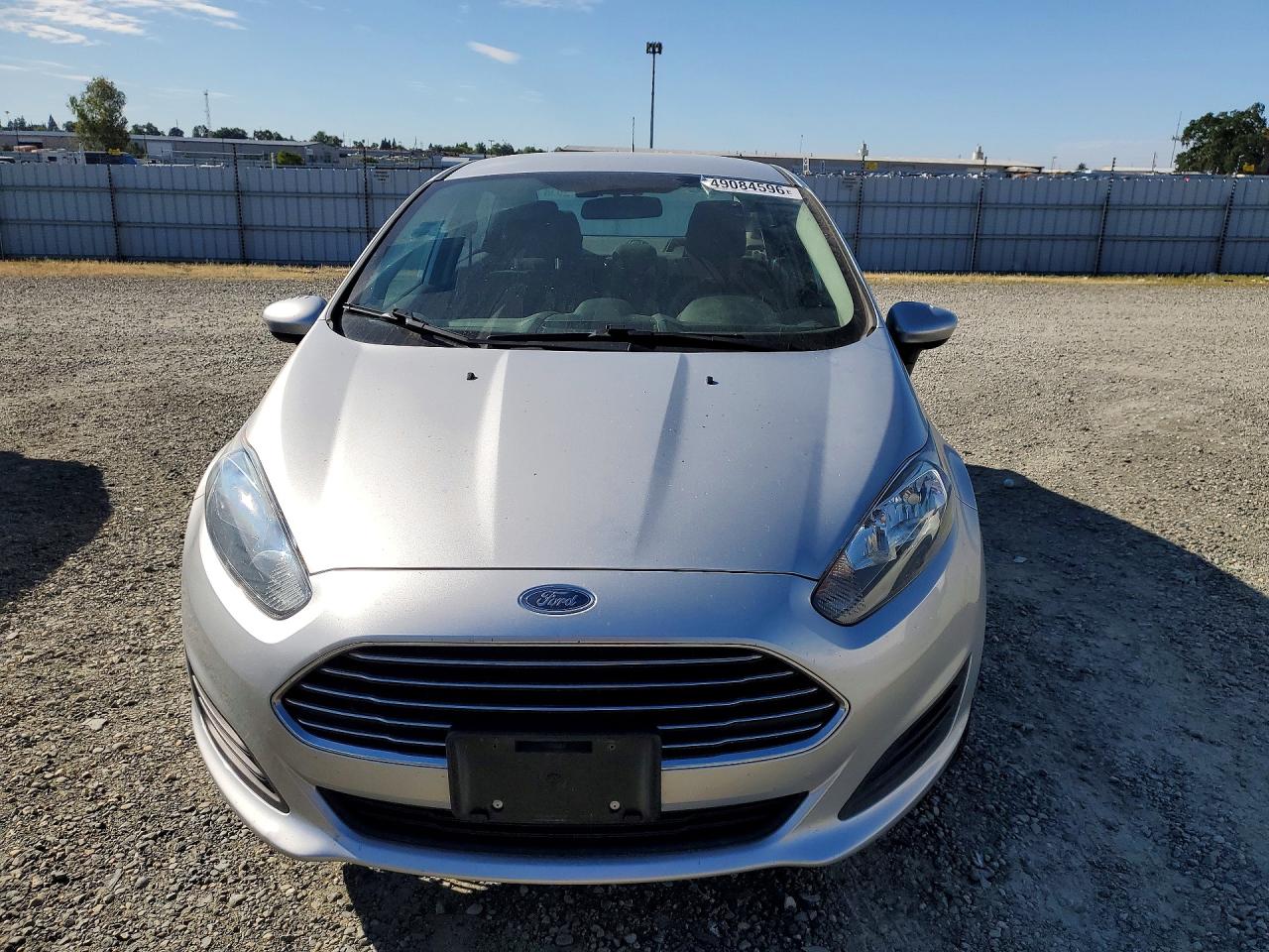 2015 FORD FIESTA S photo 9