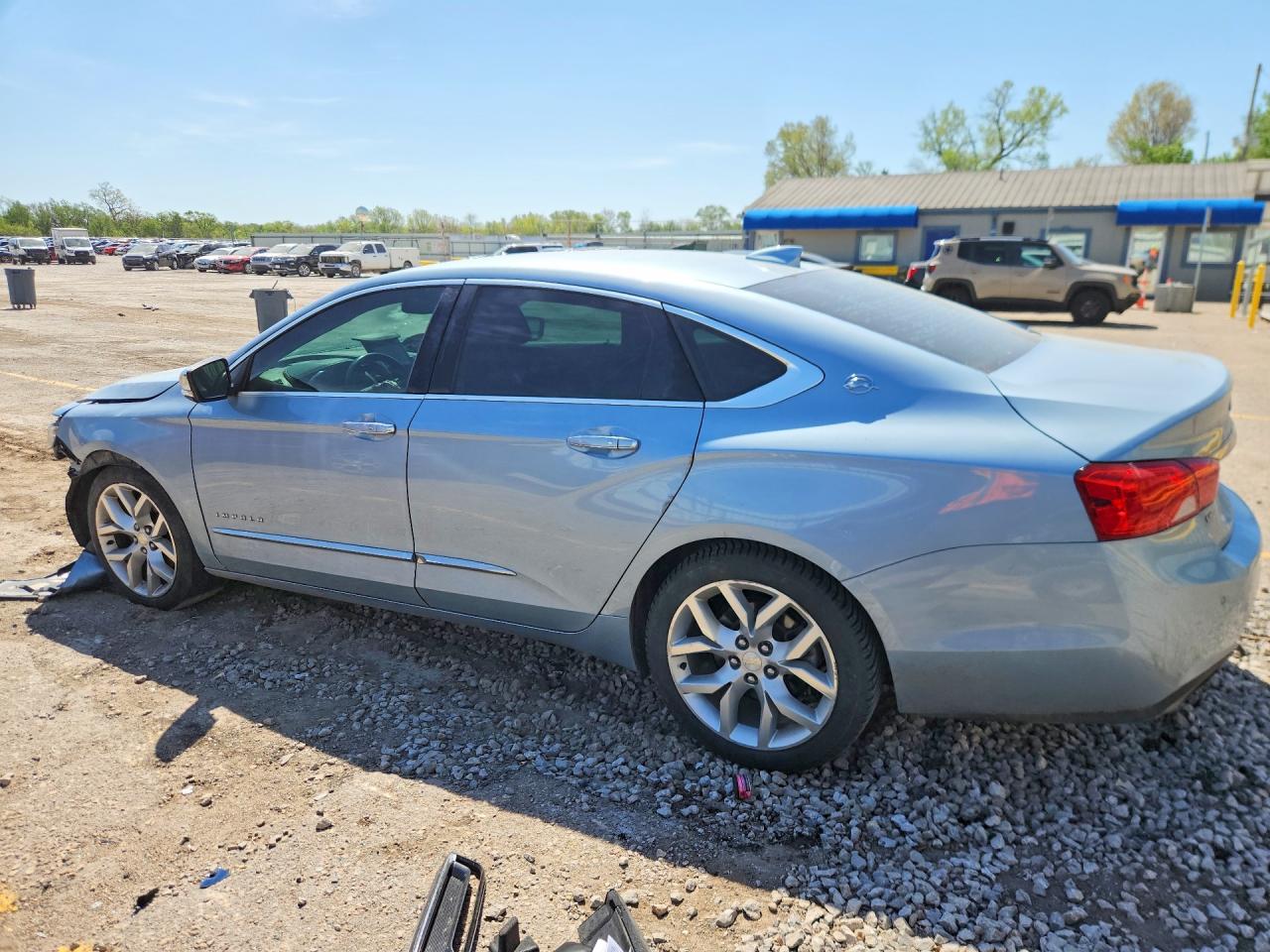 2015 CHEVROLET IMPALA LTZ photo 4