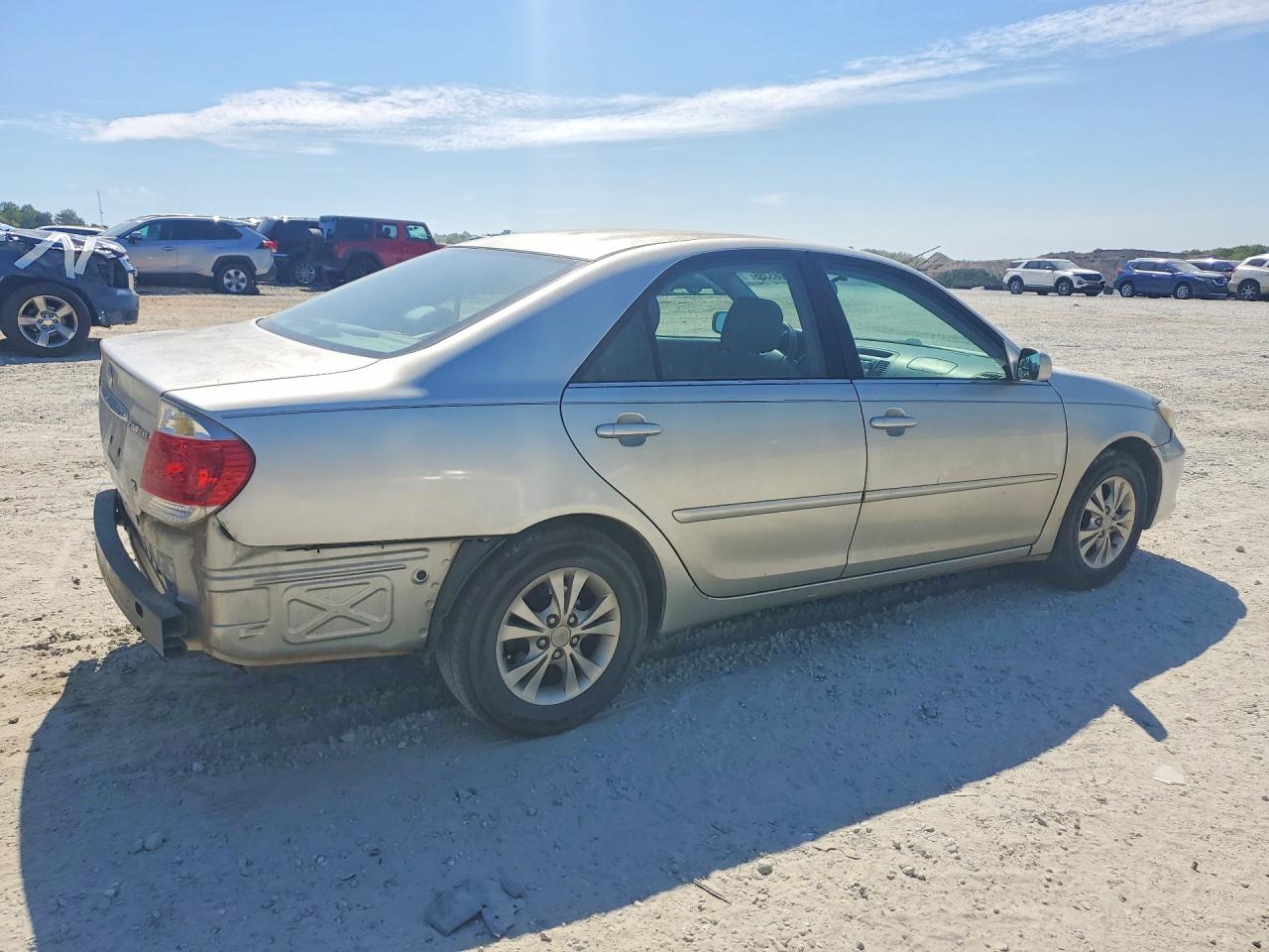 2006 TOYOTA CAMRY LE V6 photo 5