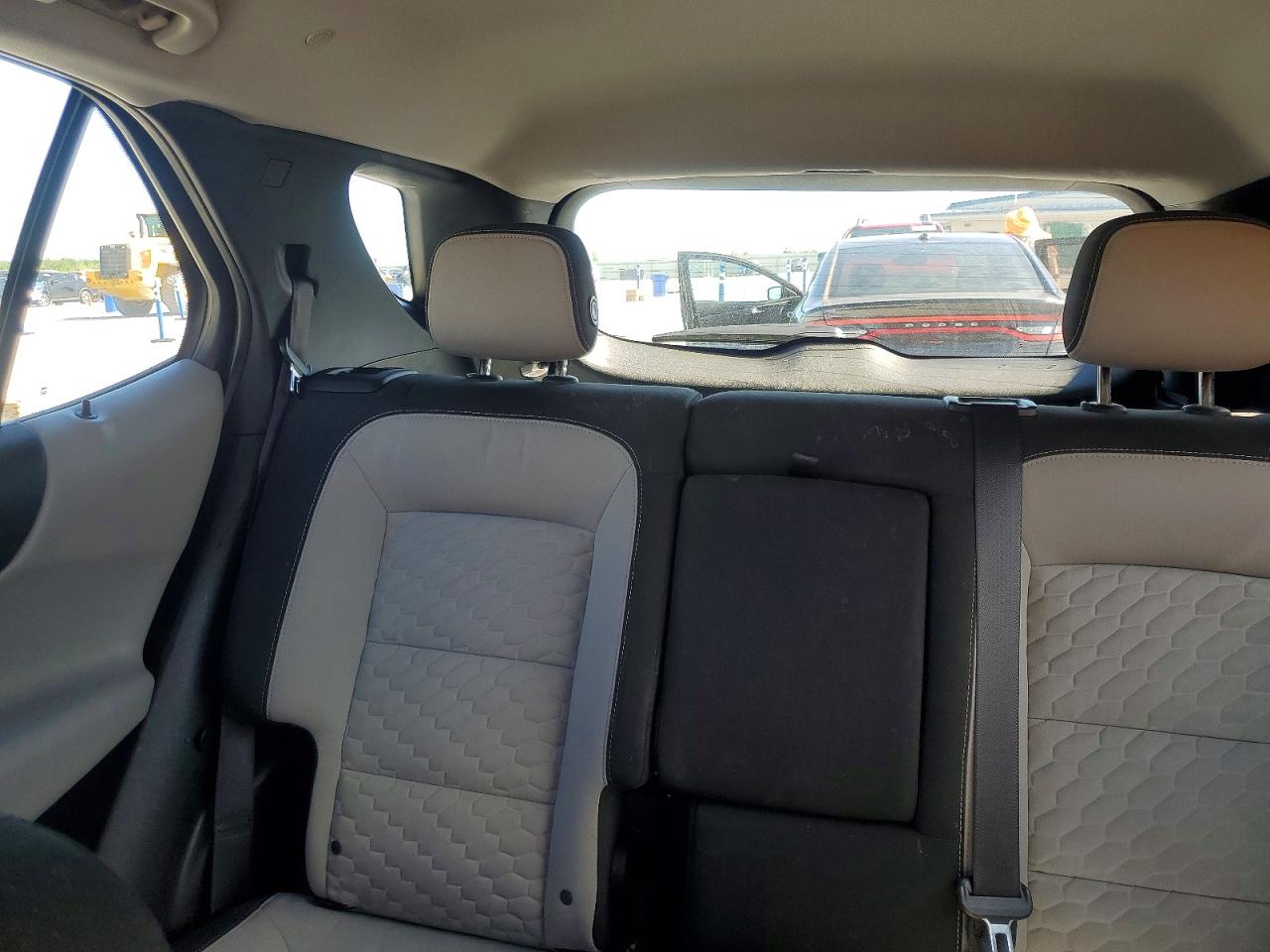 2020 CHEVROLET EQUINOX LS photo 19
