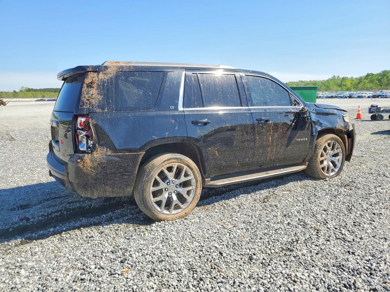 2017 CHEVROLET TAHOE C1500 LT photo 5