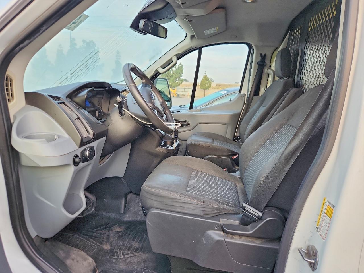 2017 FORD TRANSIT 250 UTILITY / SERVICE VAN photo 13