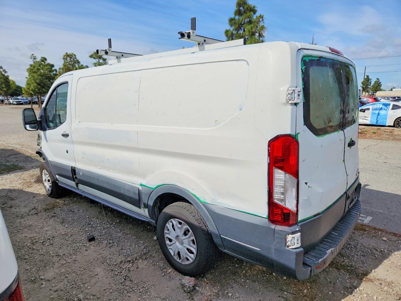 2017 FORD TRANSIT 250 UTILITY / SERVICE VAN photo 3