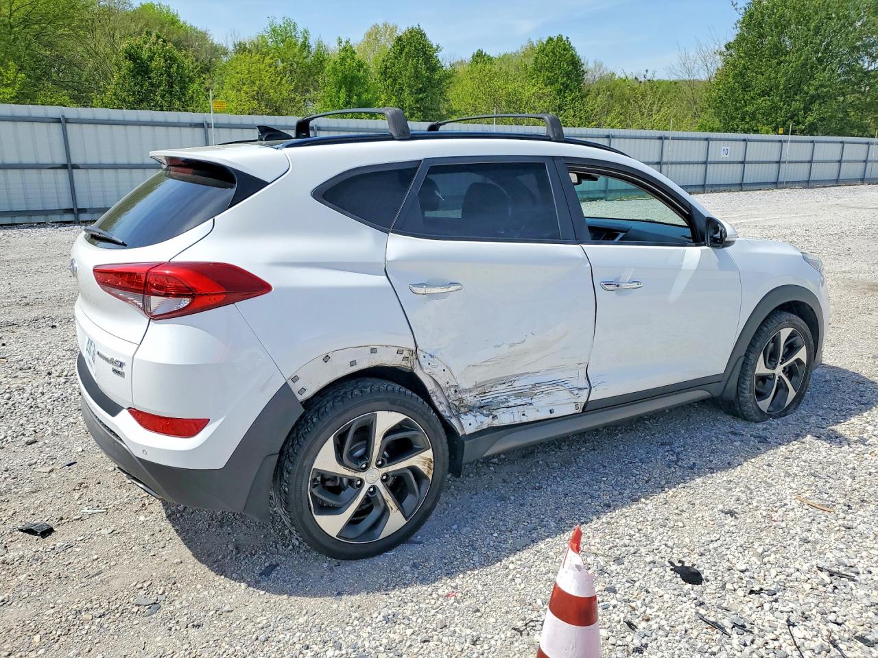 2016 HYUNDAI TUCSON LIMITED photo 3