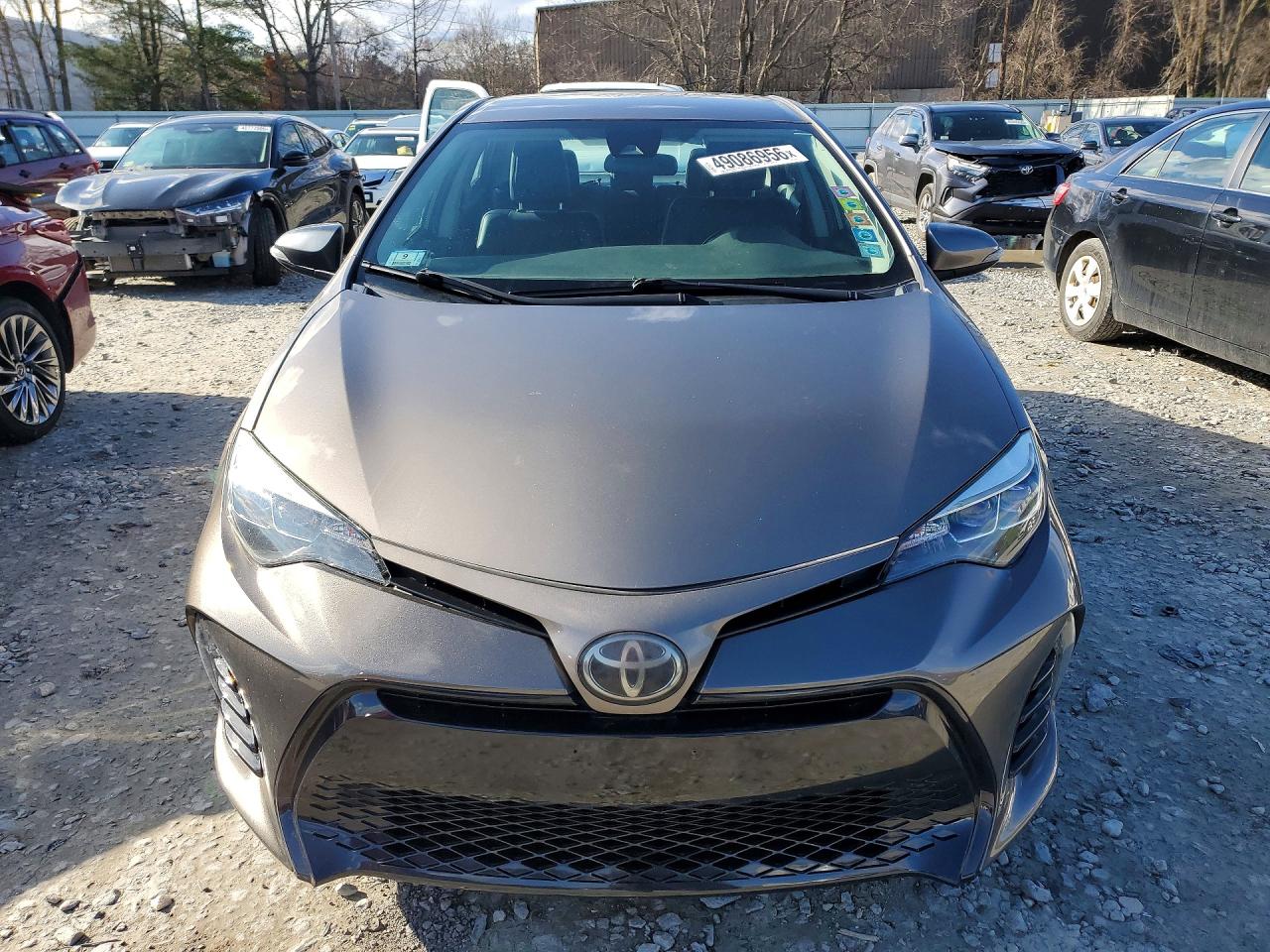 2018 TOYOTA COROLLA SE photo 9