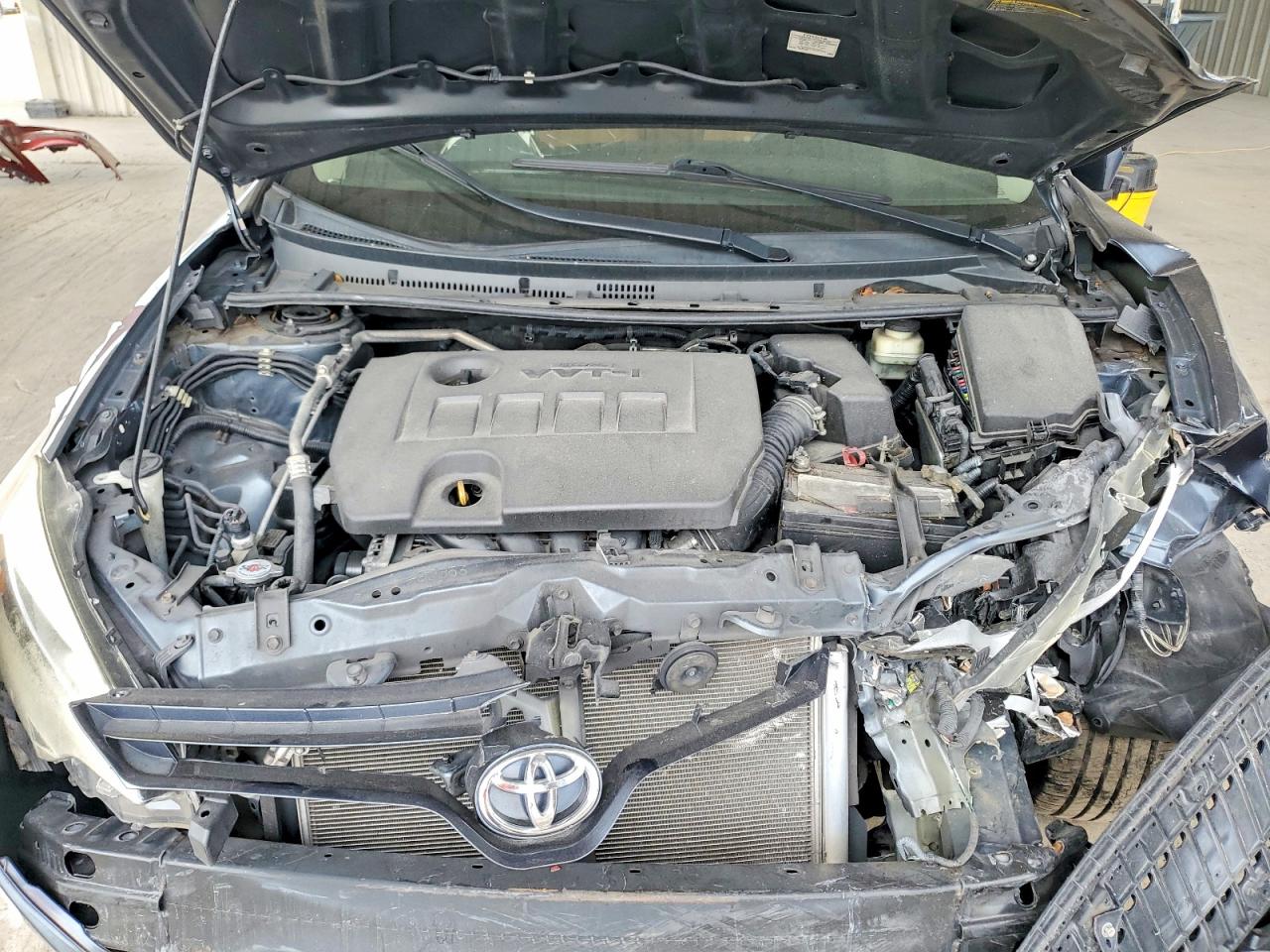 2016 TOYOTA COROLLA LE photo 21