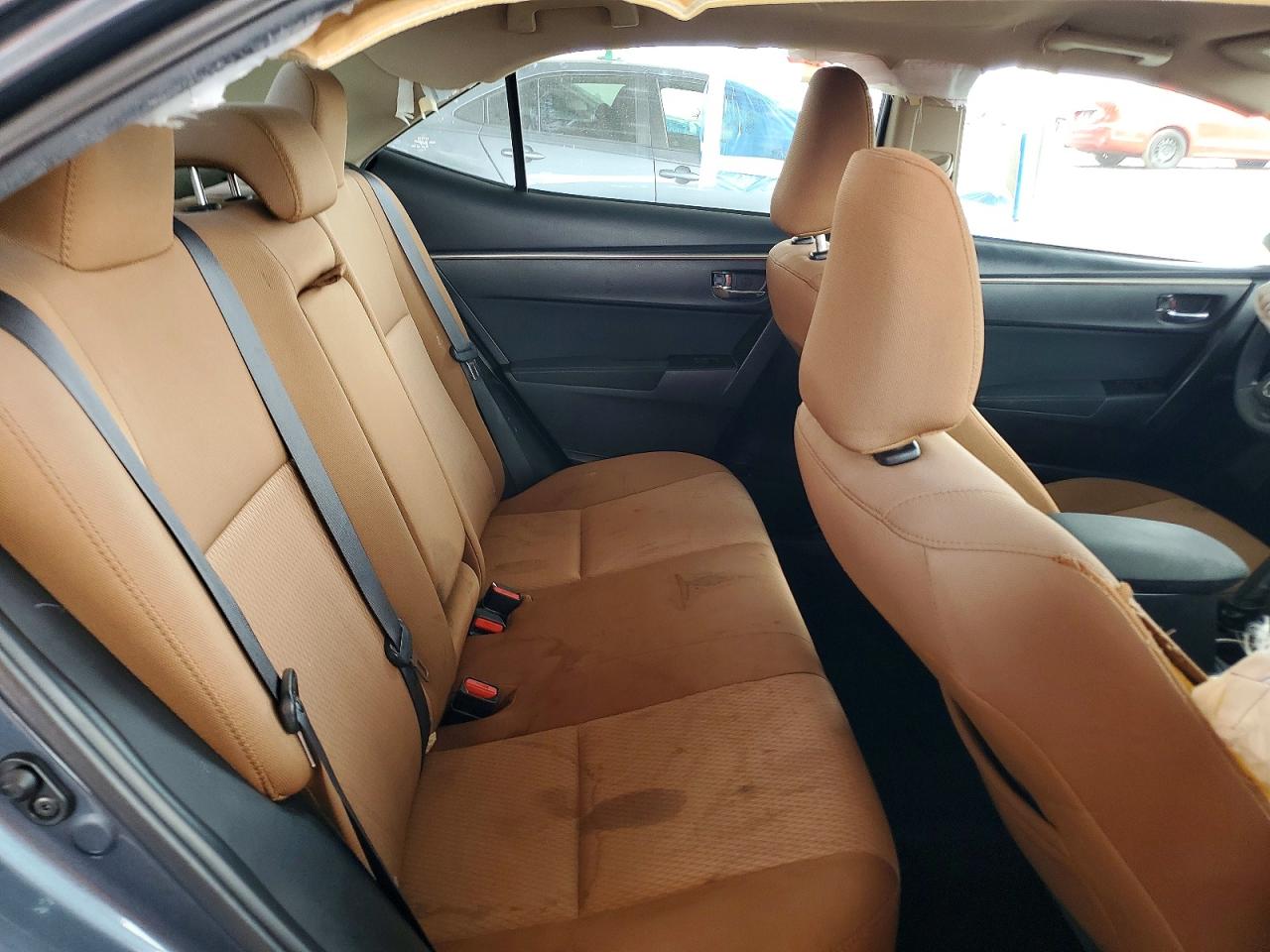 2016 TOYOTA COROLLA LE photo 19