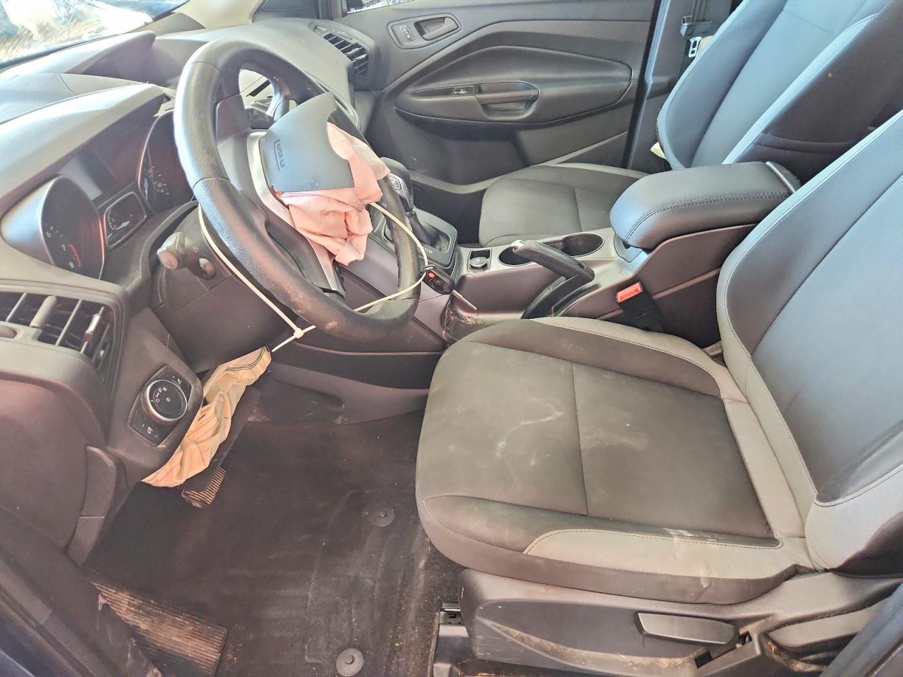 2016 FORD ESCAPE S photo 13