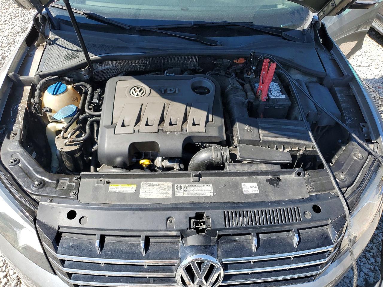 2014 VOLKSWAGEN PASSAT SEL photo 11